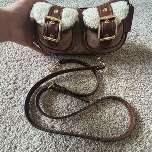 Coach Ashton in Signature Canvas with Shearling Shoulder Bag